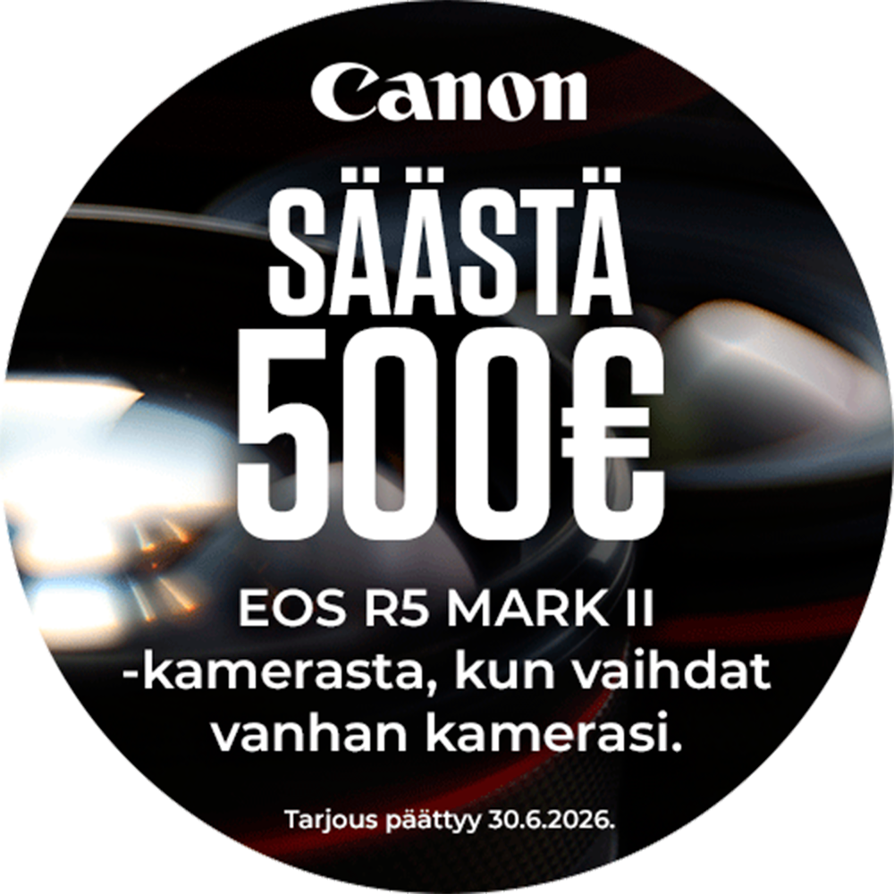 Canon EOS R5 Mark II + RF 24-105mm f/4 L IS USM -järjestelmäkamera