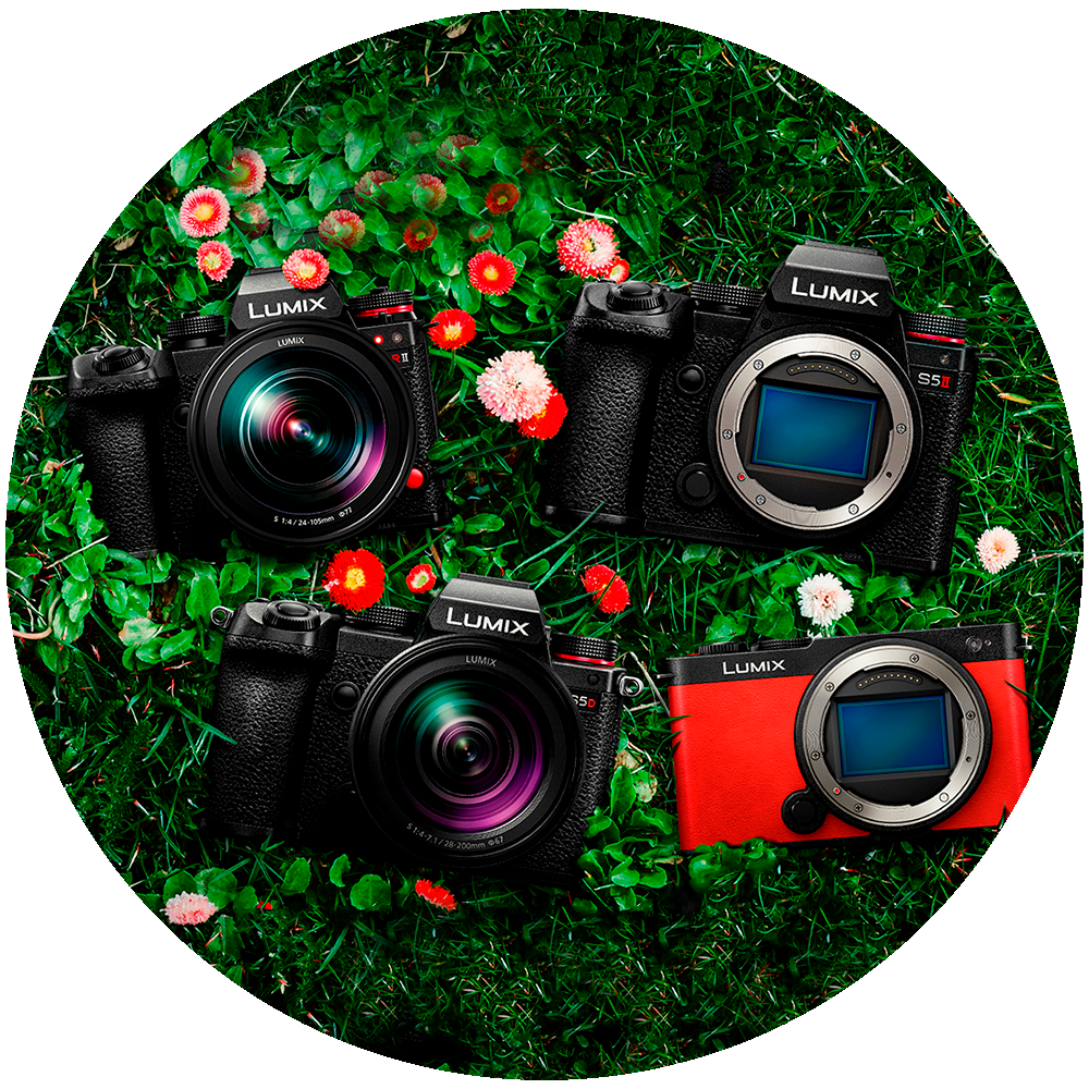 Panasonic Lumix S9 + S 18-40mm f/4.5-6.3 -järjestelmäkamera, Jet Black