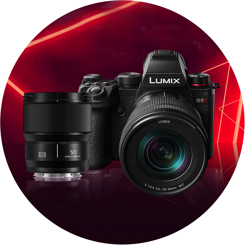 Panasonic Lumix S5 II + S 20-60mm f/3.5-5.6 -järjestelmäkamera