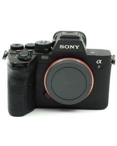 Sony A7 Mark IV -järjestelmäkamera KÄYTETTY