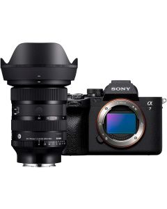 Sony A7 Mark IV + Sigma 24-70mm f/2.8 A DG DN II -järjestelmäkamera