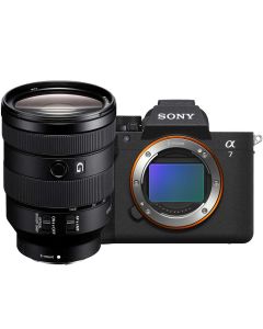 Sony A7 Mark V + FE 24-105mm f/4 G OSS -järjestelmäkamera