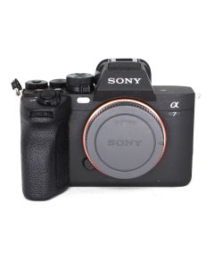 Sony A7 Mark IV -järjestelmäkamera KÄYTETTY