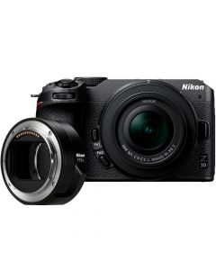 Nikon Z 30 + Z DX 16-50mm f/3.5-6.3 VR -järjestelmäkamera + FTZ II Adapteri