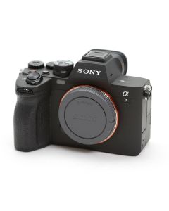 Sony A7 Mark IV -järjestelmäkamera KÄYTETTY