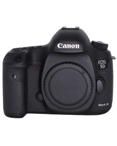Canon EOS 5D Mark III -järjestelmäkamera KÄYTETTY