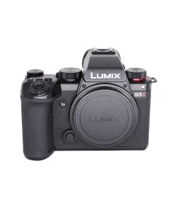 Panasonic Lumix S5 II -järjestelmäkamera KÄYTETTY SIS ALV