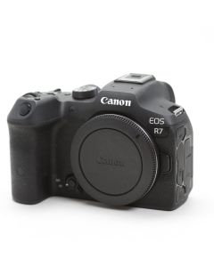 Canon EOS R7 -järjestelmäkamera KÄYTETTY