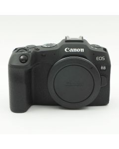 Canon EOS R8 -järjestelmäkamera KÄYTETTY