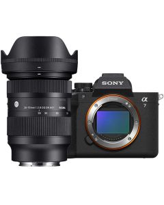 Sony A7 Mark V + Sigma 28-70mm f/2.8 C DG DN -järjestelmäkamera