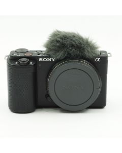 Sony ZV-E10 -järjestelmäkamera KÄYTETTY
