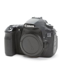 Canon EOS 60D -järjestelmäkamera KÄYTETTY