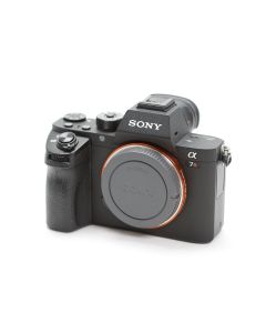 Sony A7R Mark II -järjestelmäkamera KÄYTETTY