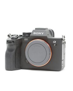 Sony A7 Mark IV -järjestelmäkamera KÄYTETTY