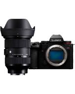 Panasonic Lumix S5 II + Sigma 24-70mm f/2.8 A DG DN -järjestelmäkamera