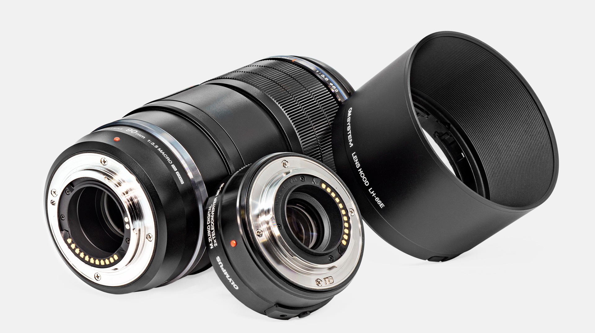 OM_90_mm_Macro_telejatke_ja_vv-suoja